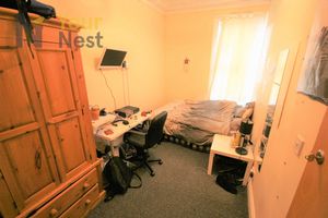 Photo 12- click for photo gallery